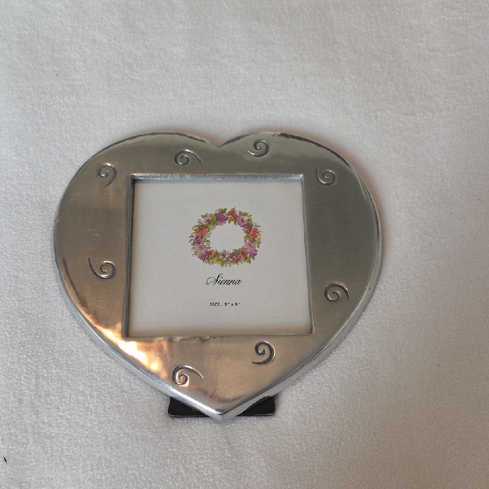 Heart-Shaped Silver Picture Frame by